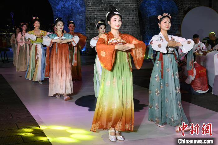 智胜棋牌下载